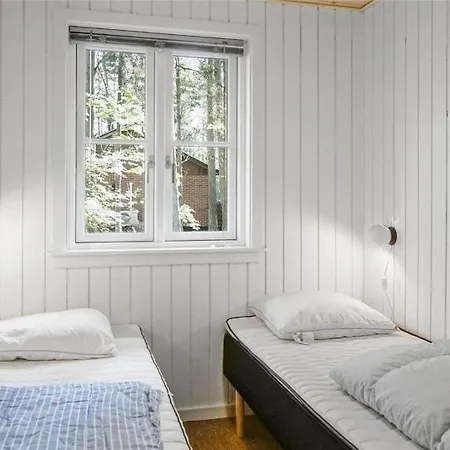 Semesterbostad 1462-aakirkeby-fyrreskoven-40