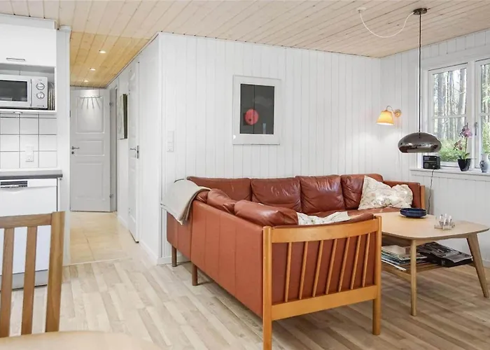 1462-aakirkeby-fyrreskoven-40 Сasa de vacaciones Vester Somarken